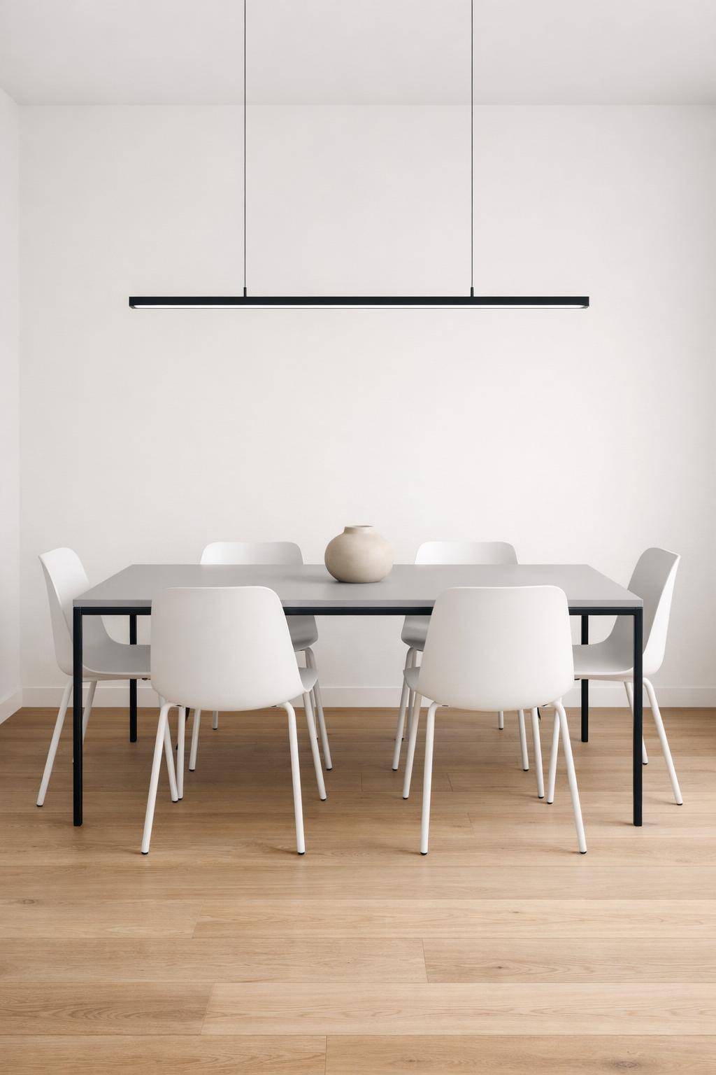 Esszimmer minimalistisch gestalten- Schaffe klare Linien mit schlichtem Mobiliar